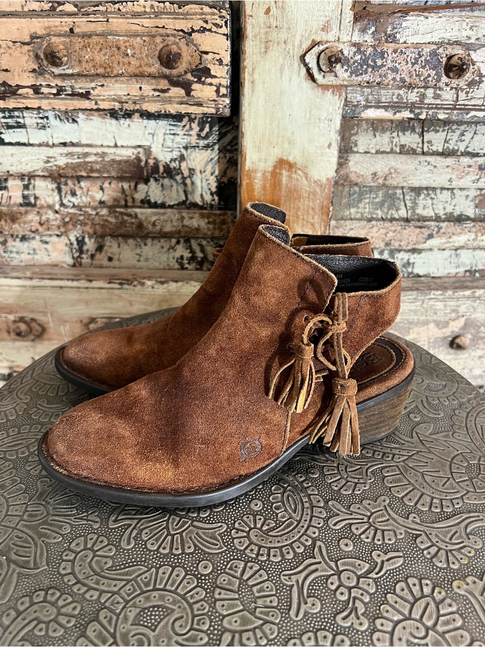 Born Monikah Brown Suede Leather Tassel Cutout Ankle Boots, Booties, EUC, 6M